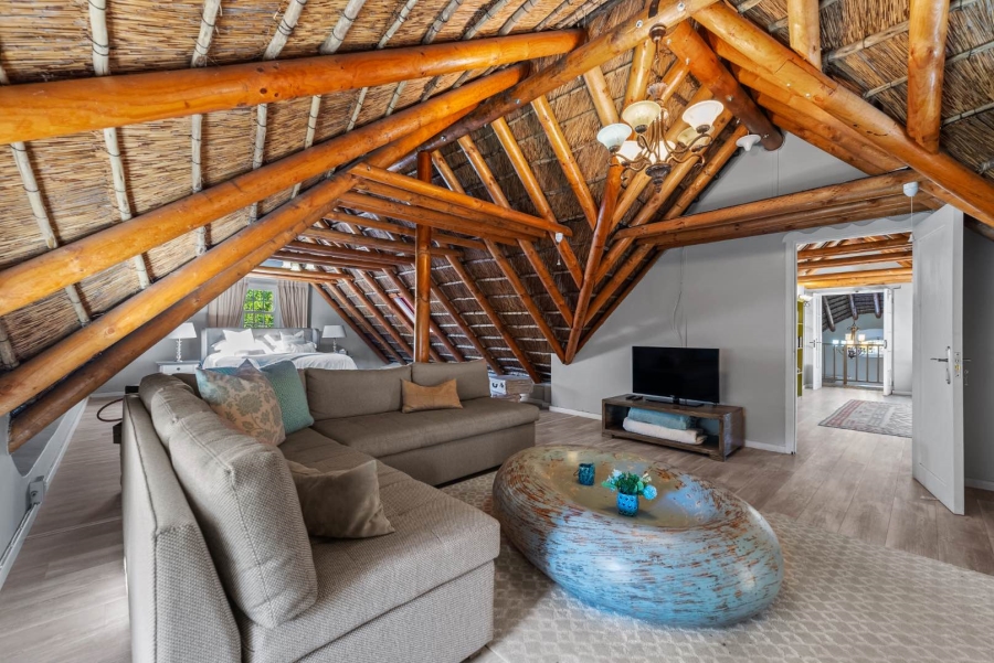 5 Bedroom Property for Sale in Greyton Western Cape